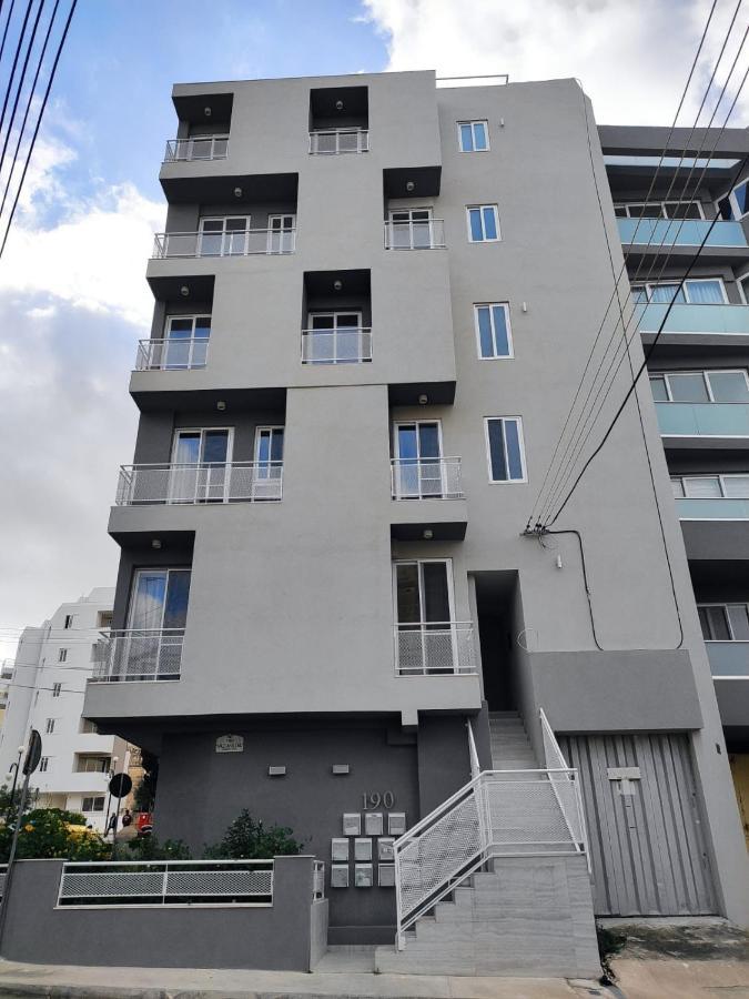 Brand New And Tastefully Furnished 2 Bedroom Apartment Ddif1-2 Gzira Buitenkant foto
