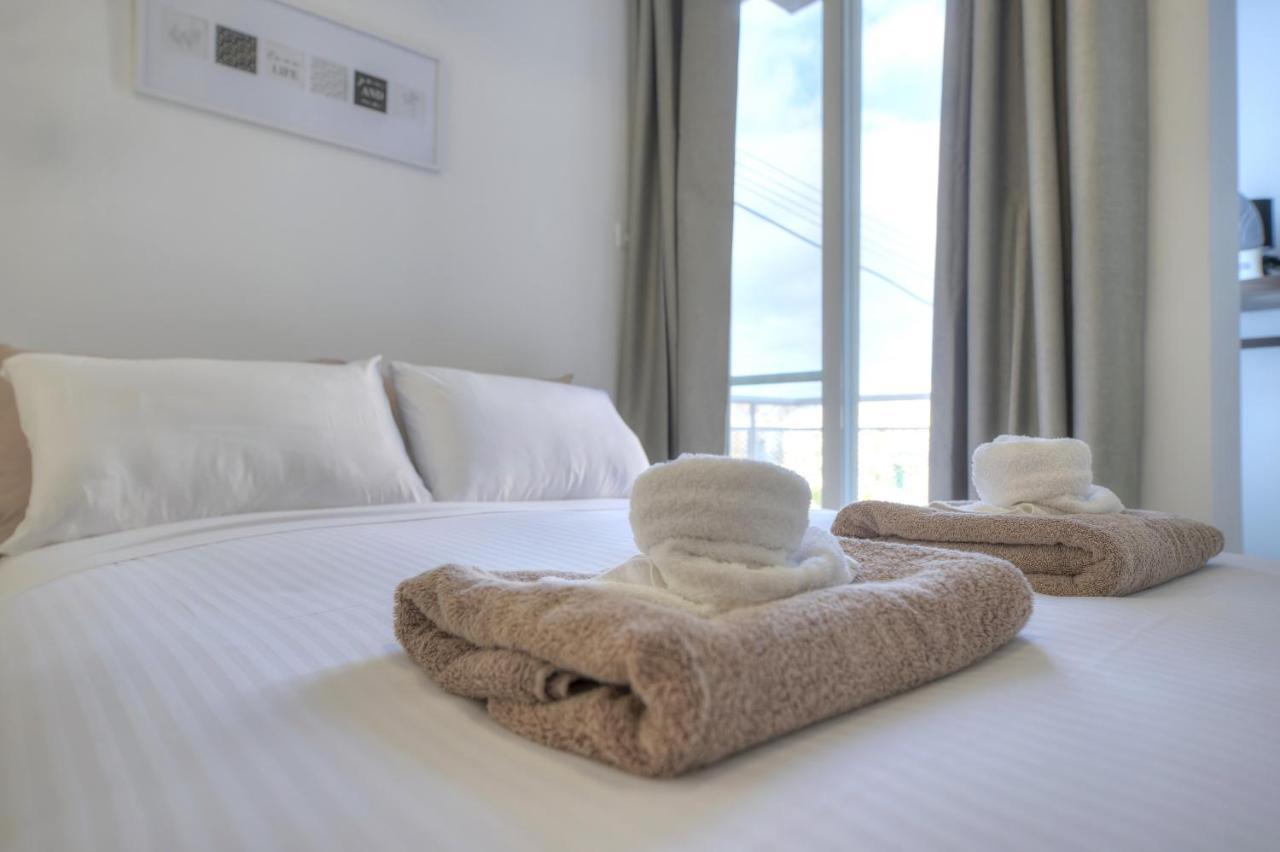 Brand New And Tastefully Furnished 2 Bedroom Apartment Ddif1-2 Gzira Buitenkant foto