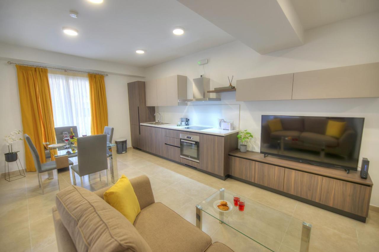 Brand New And Tastefully Furnished 2 Bedroom Apartment Ddif1-2 Gzira Buitenkant foto
